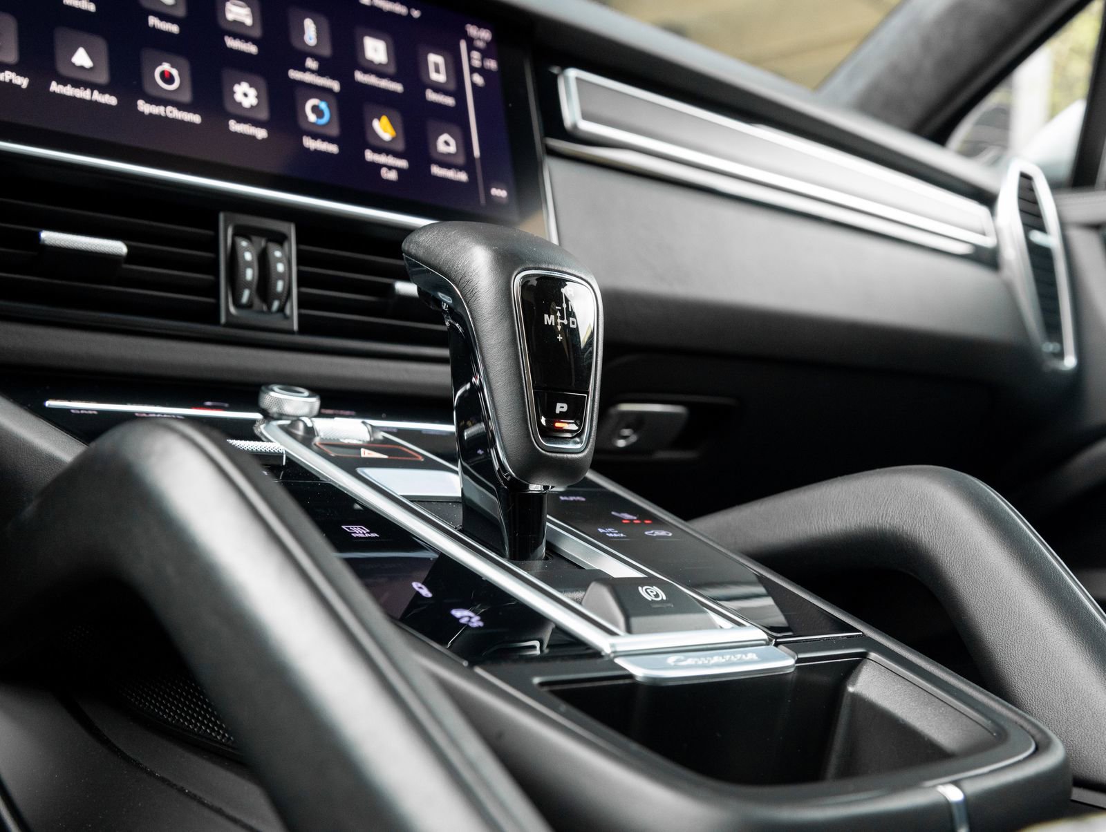 Certified 2023 Porsche Cayenne GTS image 27