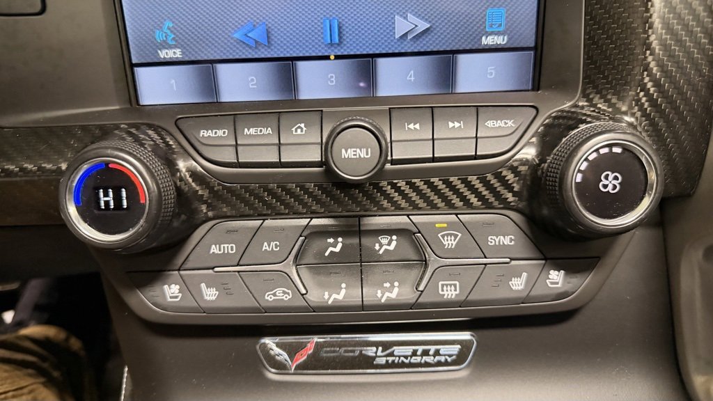 Used 2015 Chevrolet Corvette Stingray Z51 w/ 2LT Preferred Equipment Group image 18