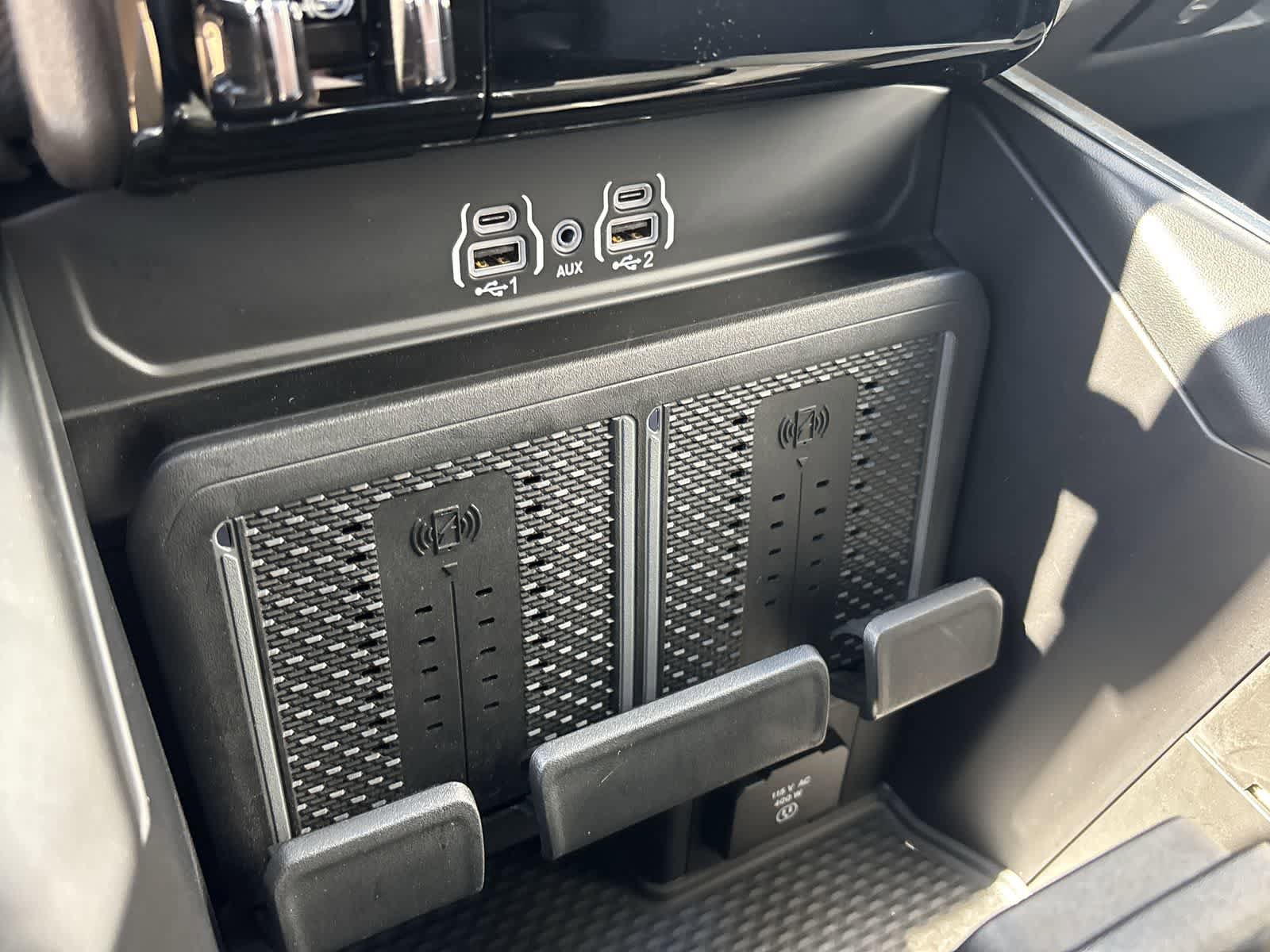 Used 2025 RAM 2500 Laramie AWD/4WD image 26