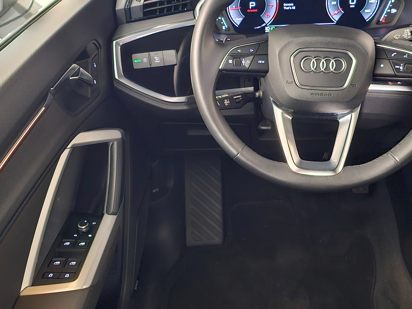 Used 2022 Audi Q3 2.0T Premium Plus w/ Premium Plus Package AWD/4WD image 9