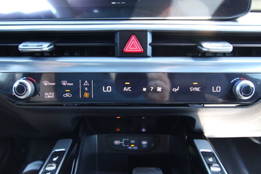 New 2026 Kia Sorento SX Prestige AWD/4WD image 36