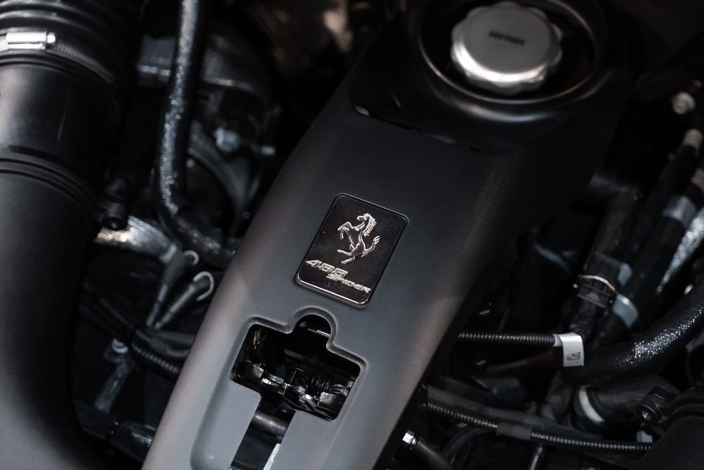 Used 2016 Ferrari 488 Spider RWD image 20