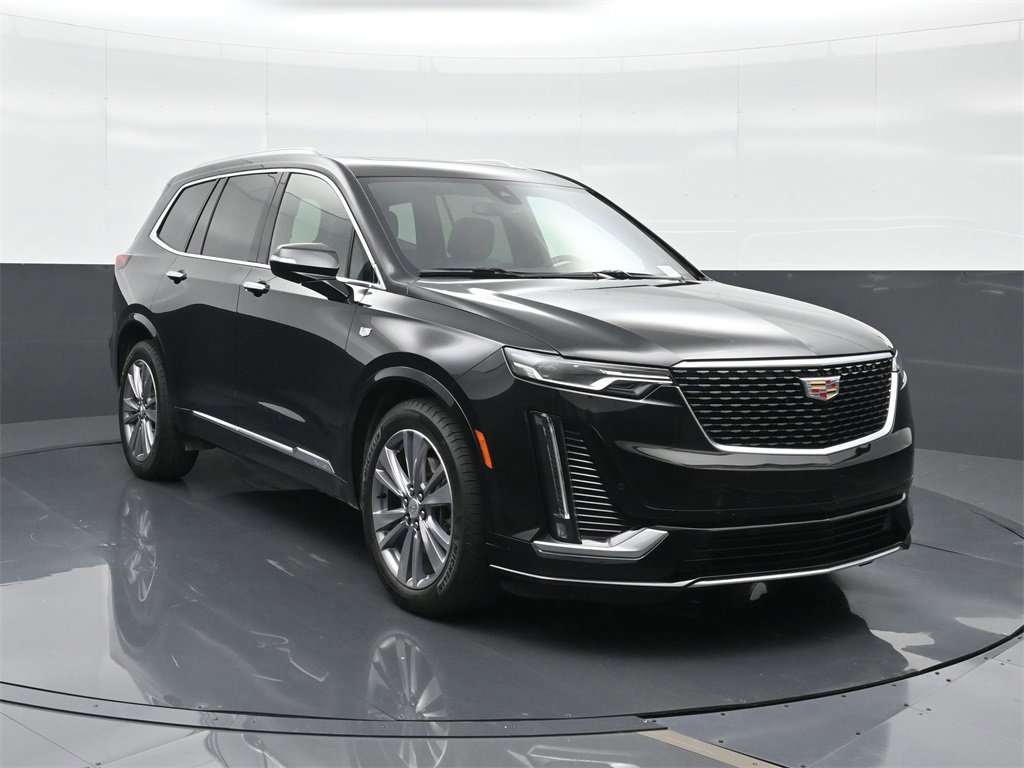 Used 2024 Cadillac XT6 Premium Luxury image 11