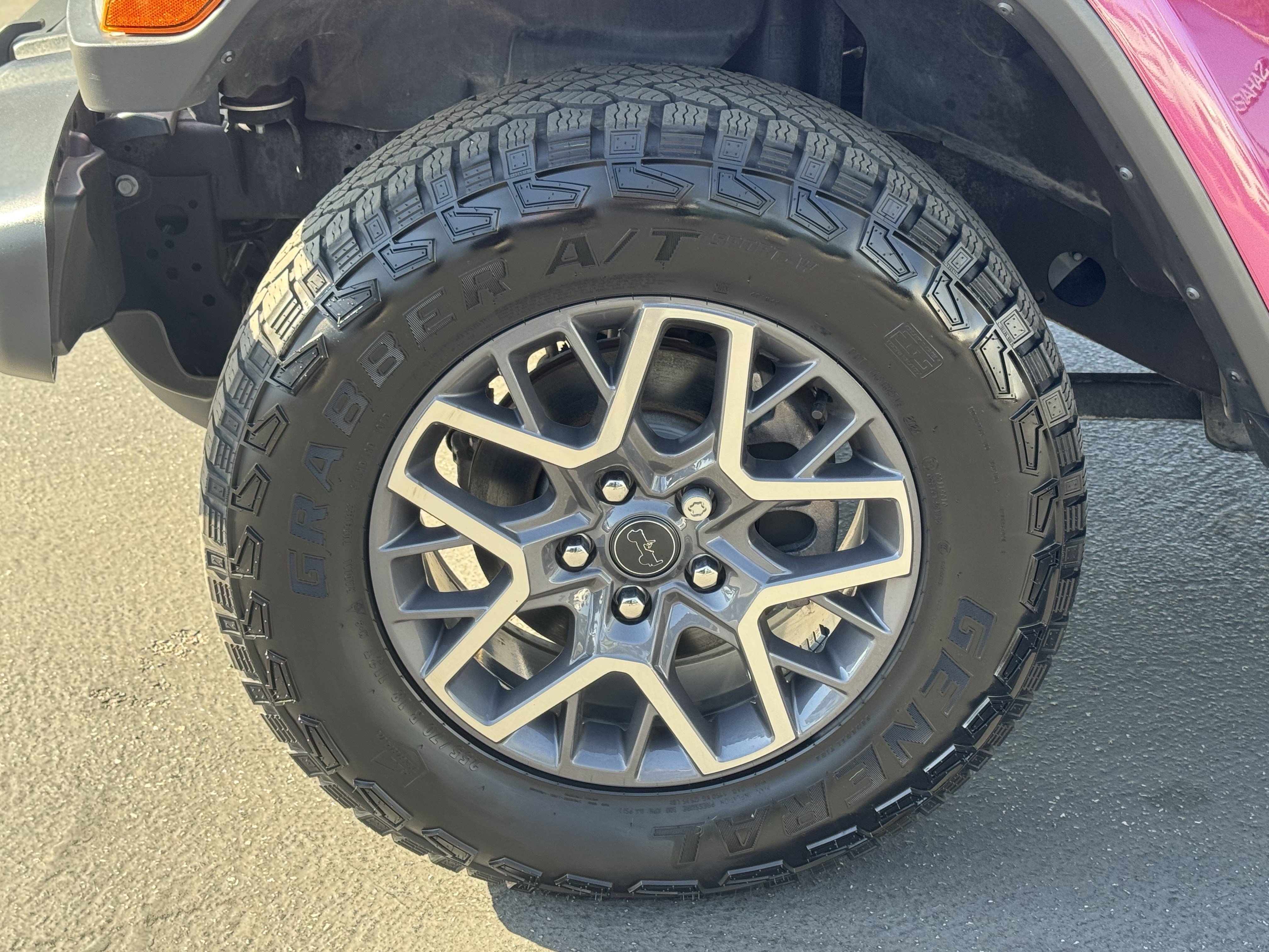 Used 2024 Jeep Wrangler Sahara w/ Safety Group image 12