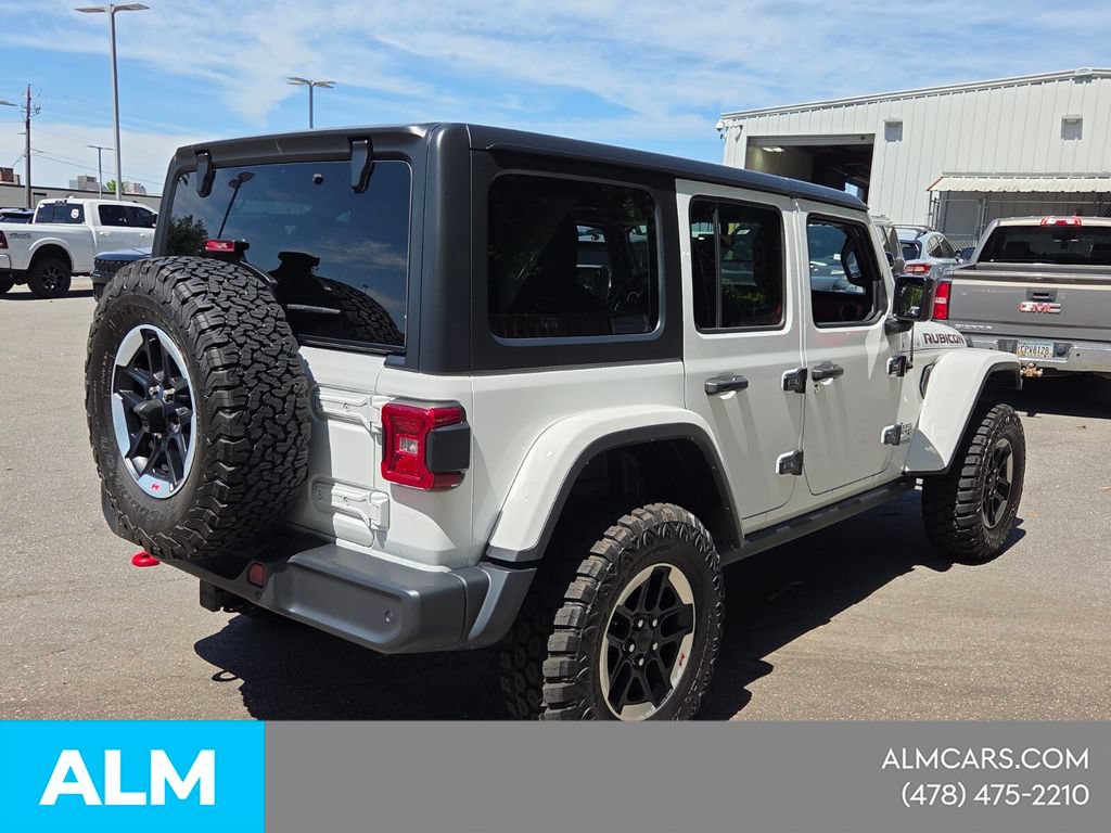Used 2022 Jeep Wrangler Unlimited Rubicon w/ Cold Weather Group AWD/4WD image 15