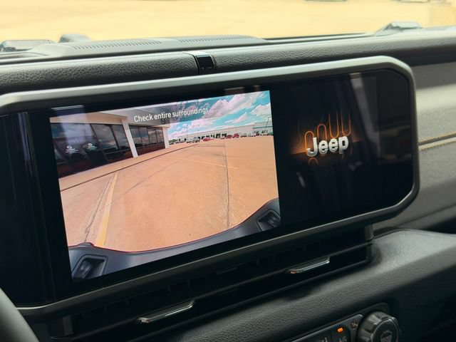 New 2026 Jeep Gladiator Sport AWD/4WD image 32