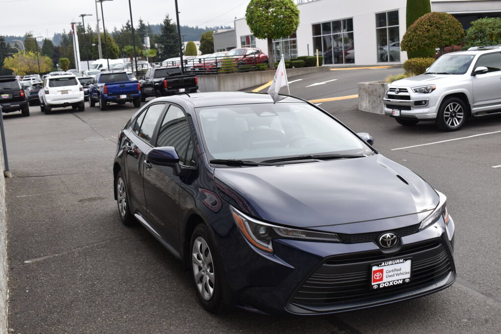 Certified 2026 Toyota Corolla LE FWD image 3
