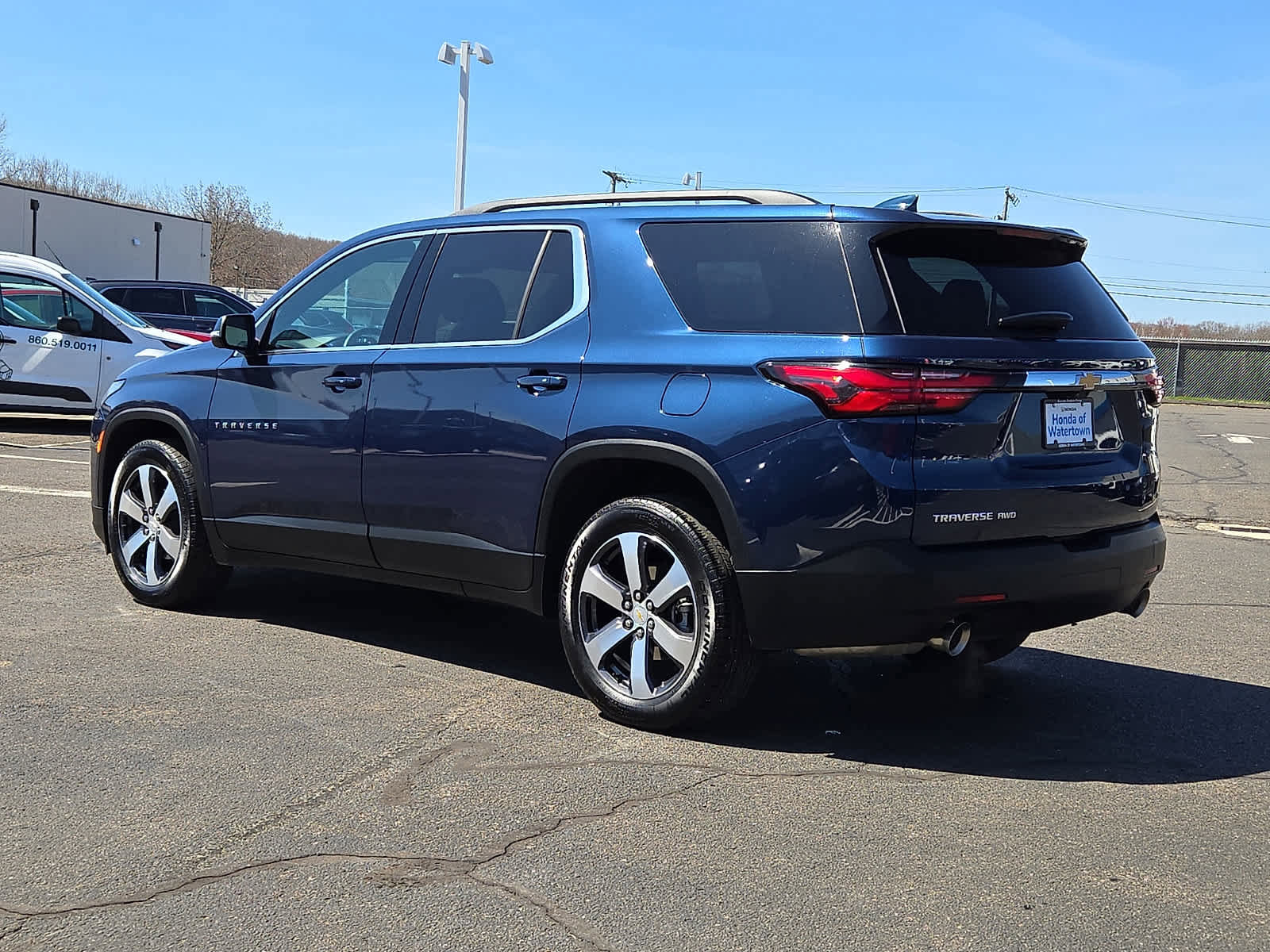 Used 2023 Chevrolet Traverse LT w/ LT Premium Package image 7
