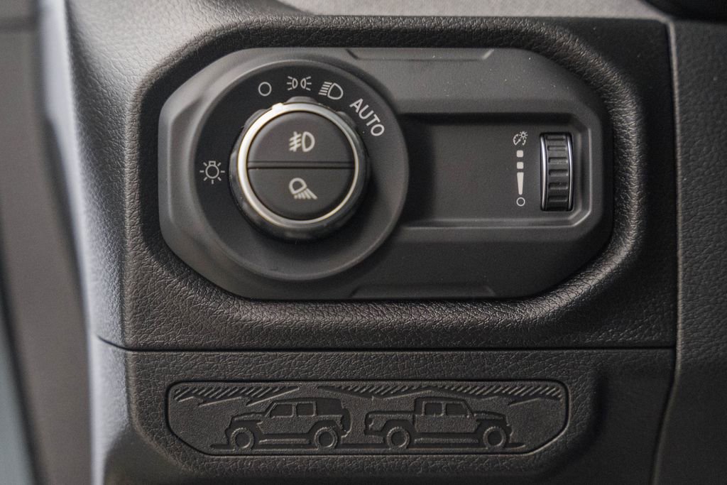 New 2026 Jeep Gladiator Sport image 40