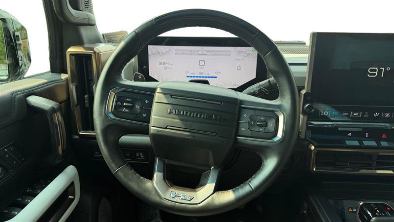 Used 2025 GMC Hummer EV 3X w/ LPO, Illumination Package AWD/4WD image 13