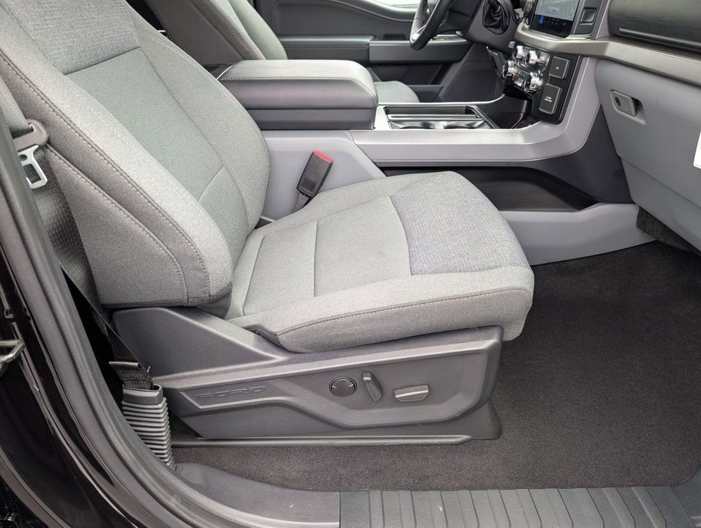 New 2024 Ford F150 XLT w/ Equipment Group 302A MID image 46