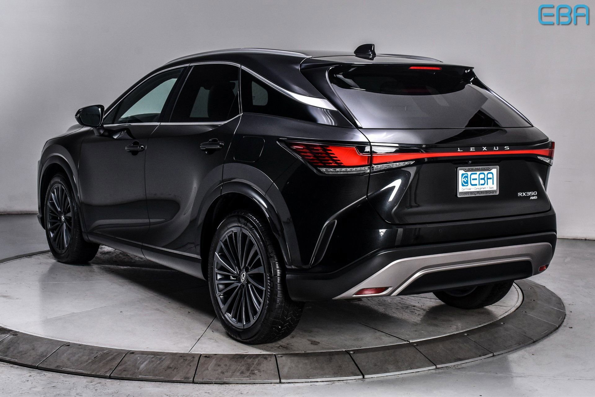 Used 2025 Lexus RX 350 Premium w/ Convenience Package AWD/4WD image 4