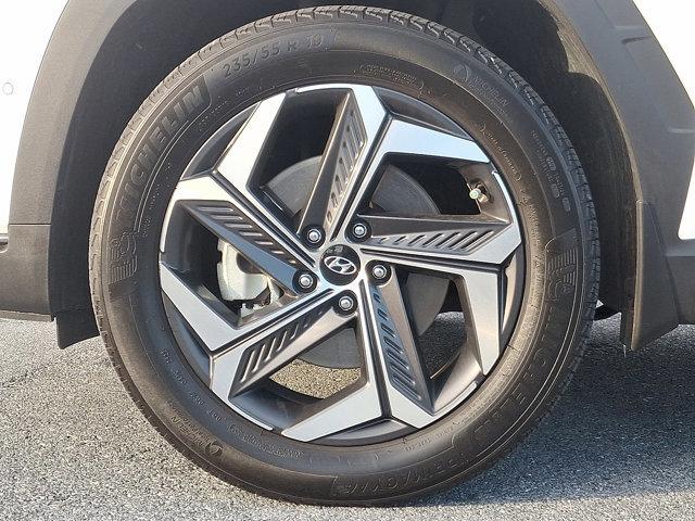 Used 2023 Hyundai Tucson Limited image 9