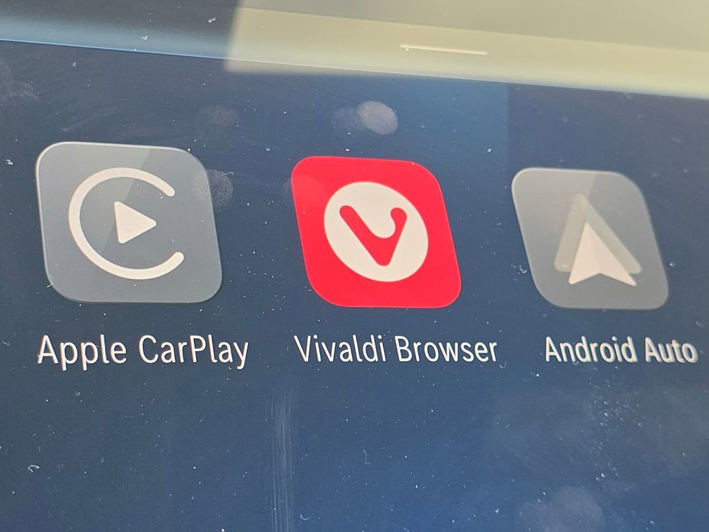 Certified 2026 Mercedes-Benz GLC 300 4MATIC image 5