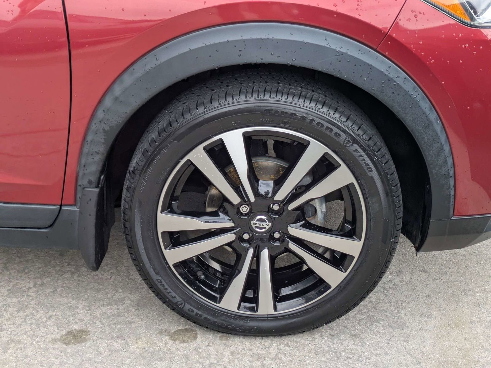 Used 2020 Nissan Kicks SR w/ SR Premium Package FWD image 5
