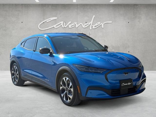 Used 2025 Ford Mustang Mach-E Select w/ Comfort Package Lite video 2