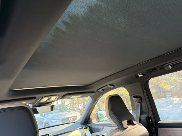 New 2026 Volvo XC90 B6 Plus w/ Protection Package Premier image 13