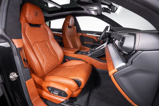 Used 2022 Lamborghini Urus AWD/4WD image 58