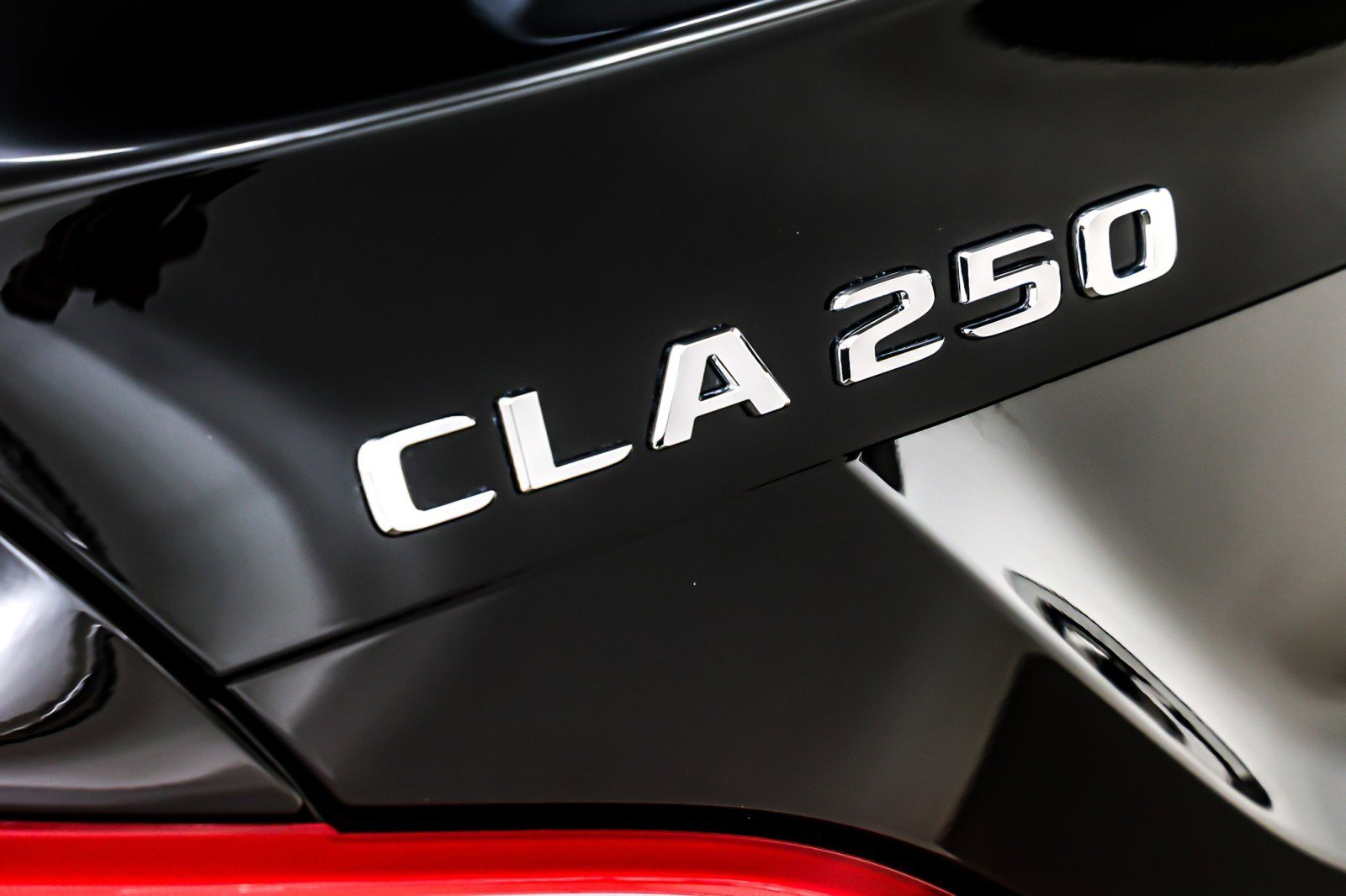 Used 2018 Mercedes-Benz CLA 250 image 9