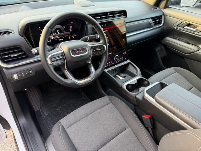 Used 2025 GMC Terrain Elevation AWD/4WD image 2