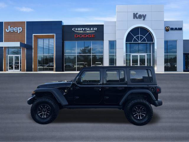 Used 2025 Jeep Wrangler Unlimited Sport AWD/4WD image 2
