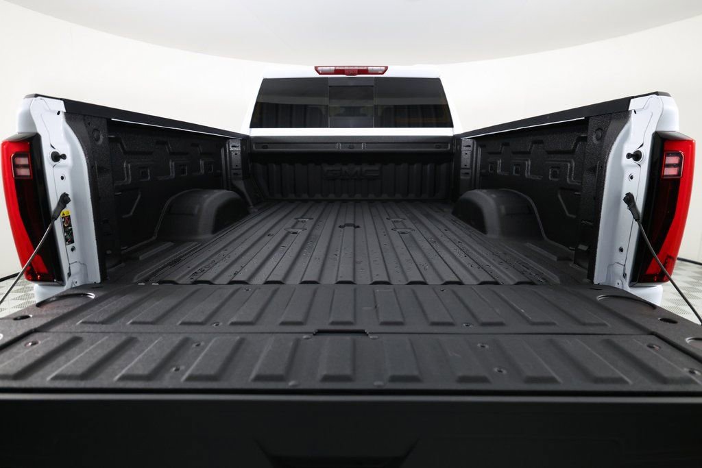 Used 2026 GMC Sierra 2500 Denali Ultimate image 7