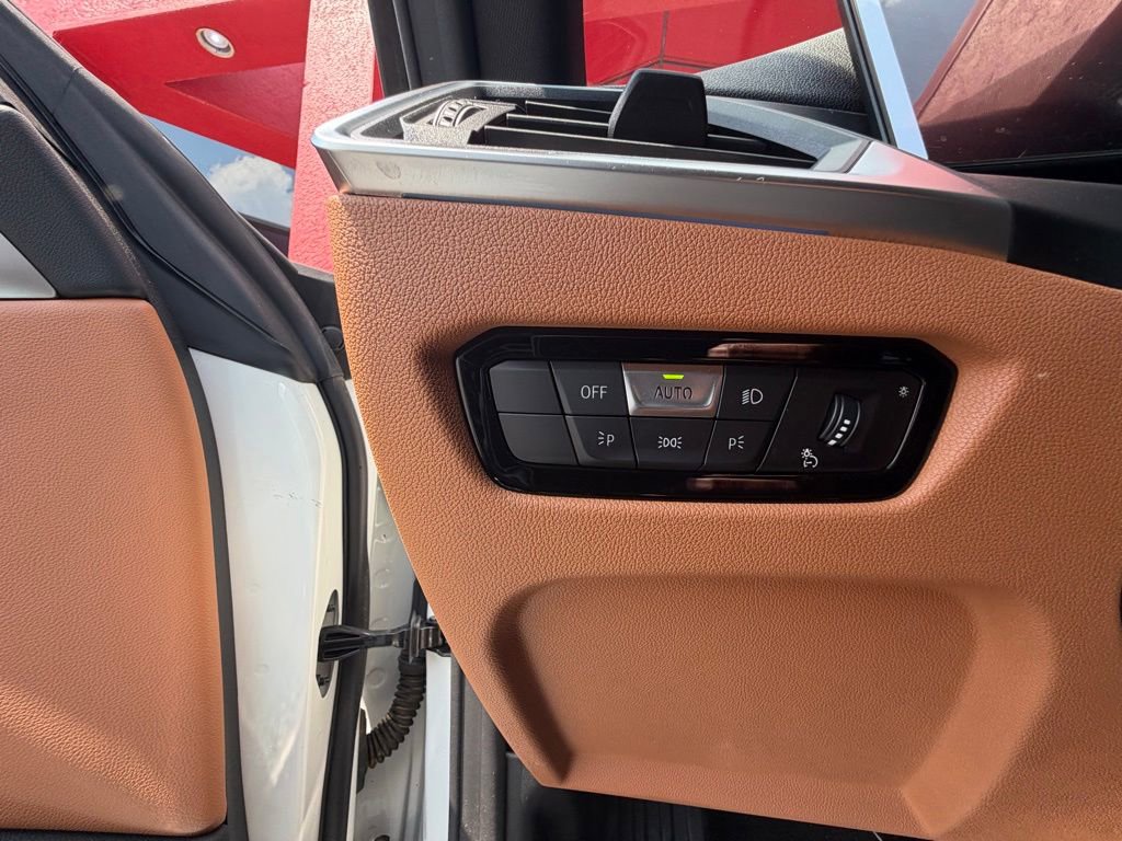 Used 2023 BMW i4 eDrive35 w/ Premium Package RWD image 13