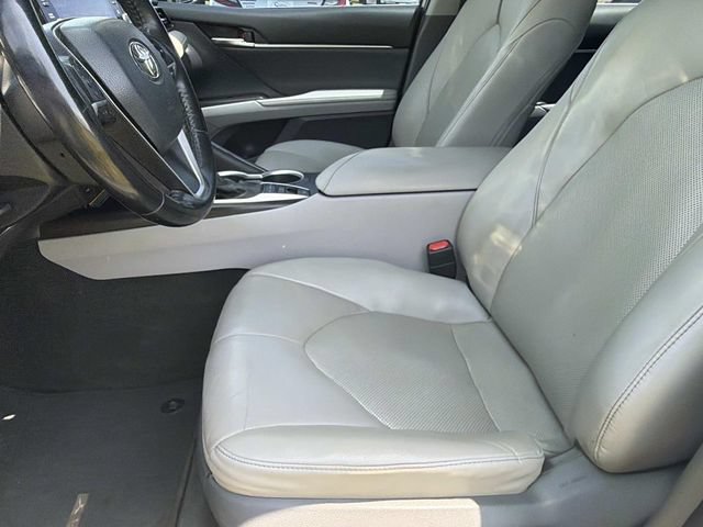 Used 2021 Toyota Camry XLE w/ Carpet Mat Package (TMS) AWD/4WD image 17