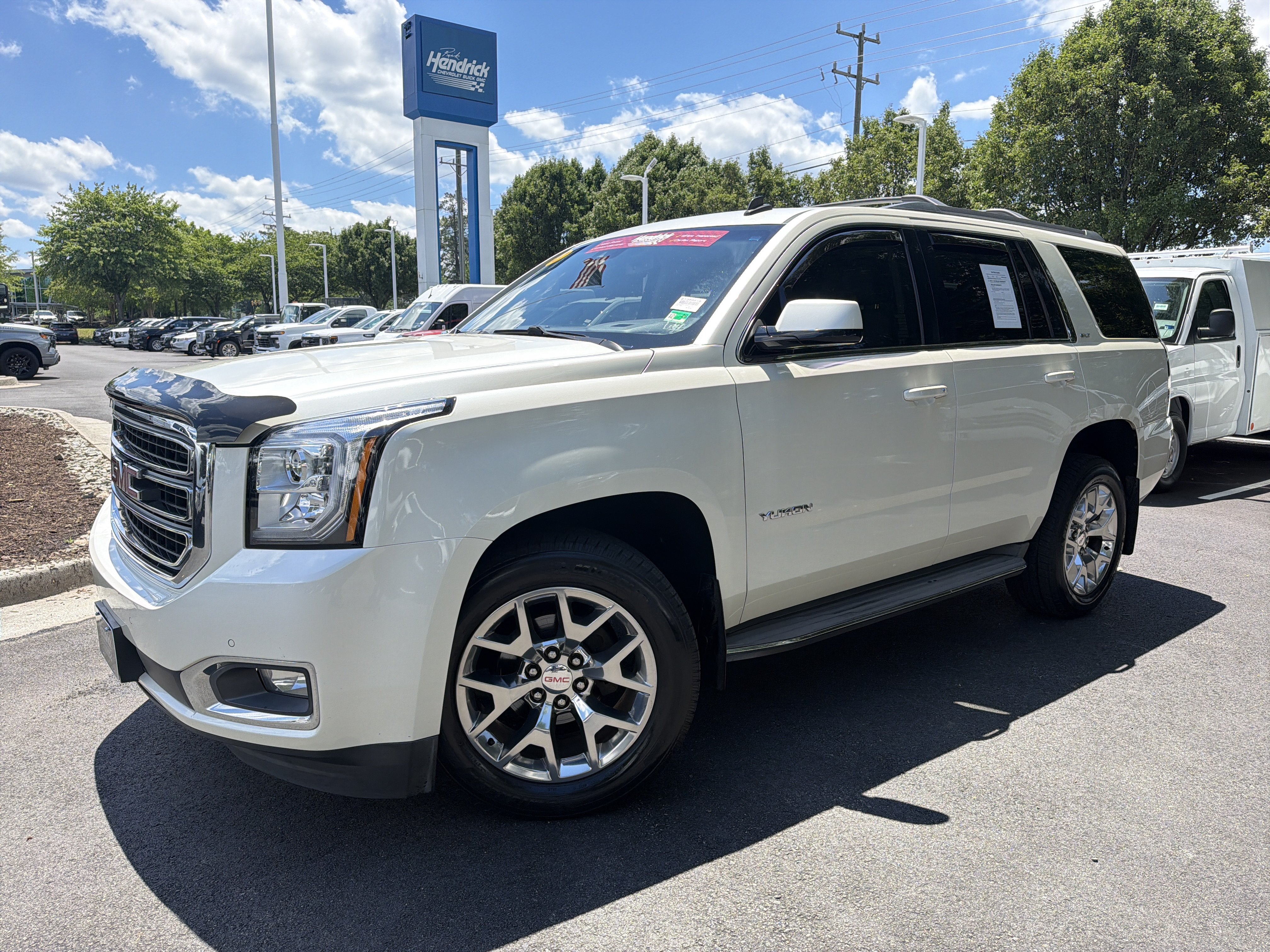 Used 2015 GMC Yukon SLT w/ Open Road Package AWD/4WD image 5