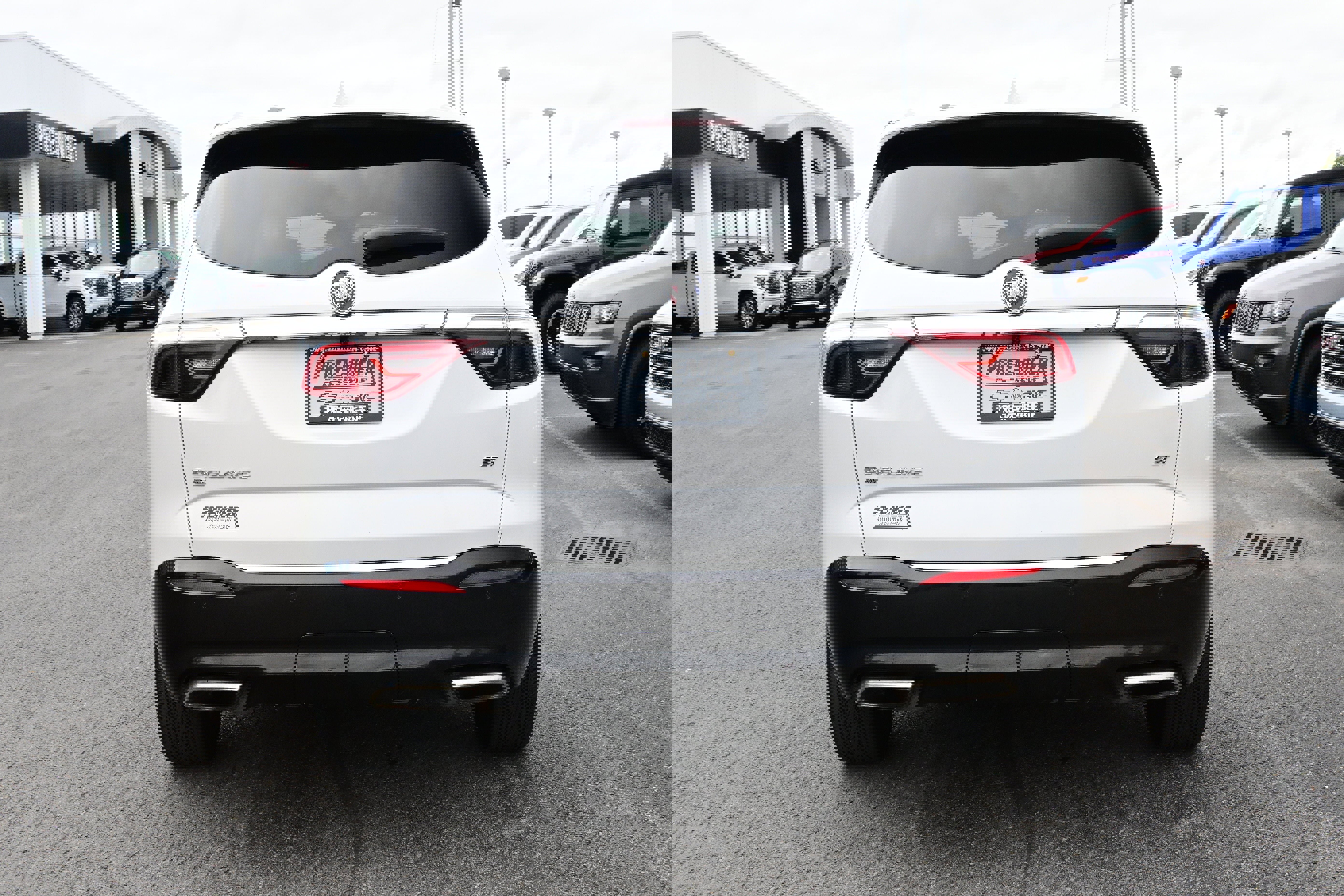 Used 2023 Buick Enclave Essence w/ Experience Buick Package image 7