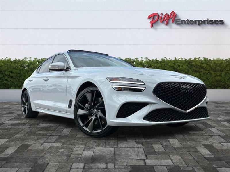Used 2022 Genesis G70 3.3T w/ Sport Advanced Package image 3