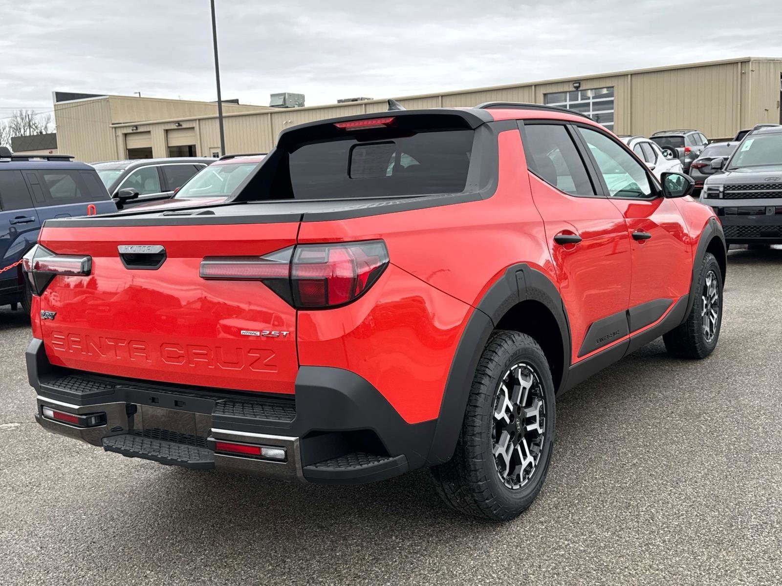 New 2025 Hyundai Santa Cruz XRT image 15