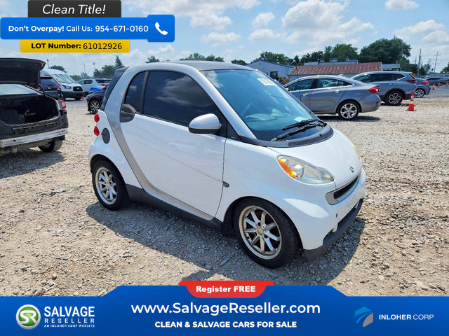 Used 2010 smart fortwo passion RWD image 5