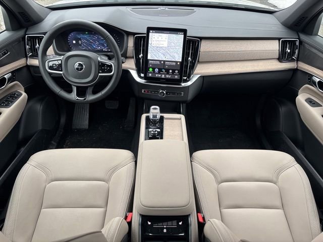 New 2026 Volvo XC90 B6 Plus w/ Protection Package Premier image 11