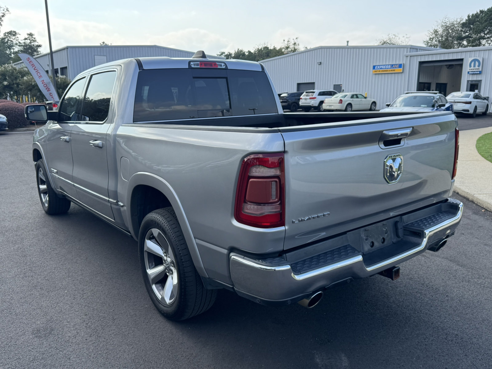 Used 2019 RAM 1500 Limited RWD image 7