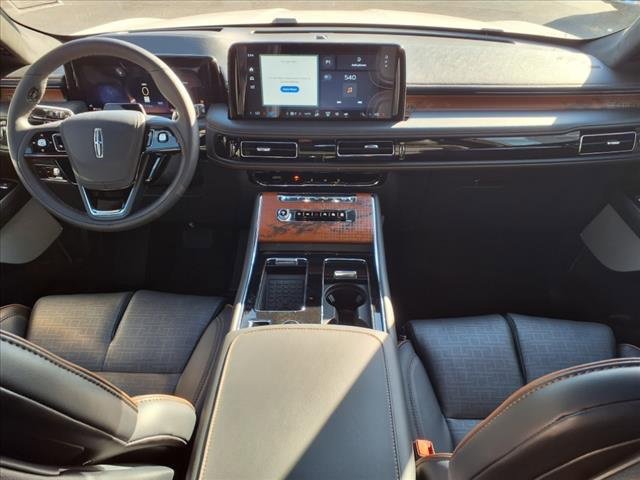 New 2025 Lincoln Aviator Black Label image 6