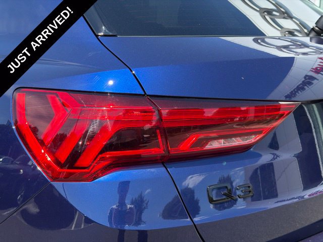 Certified 2023 Audi Q3 2.0T Premium w/ Black Optic Sport Package AWD/4WD image 15