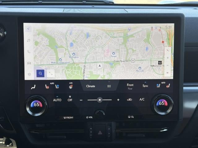 Used 2024 Lexus GX 550 w/ Accessory Package (Z1) AWD/4WD image 32