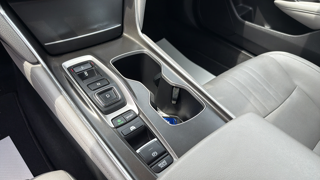 Used 2019 Honda Accord Touring image 27