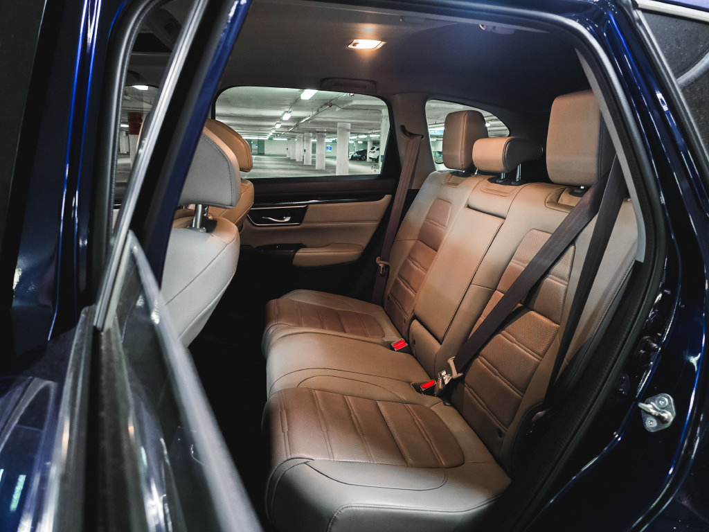 Used 2020 Honda CR-V Touring image 20
