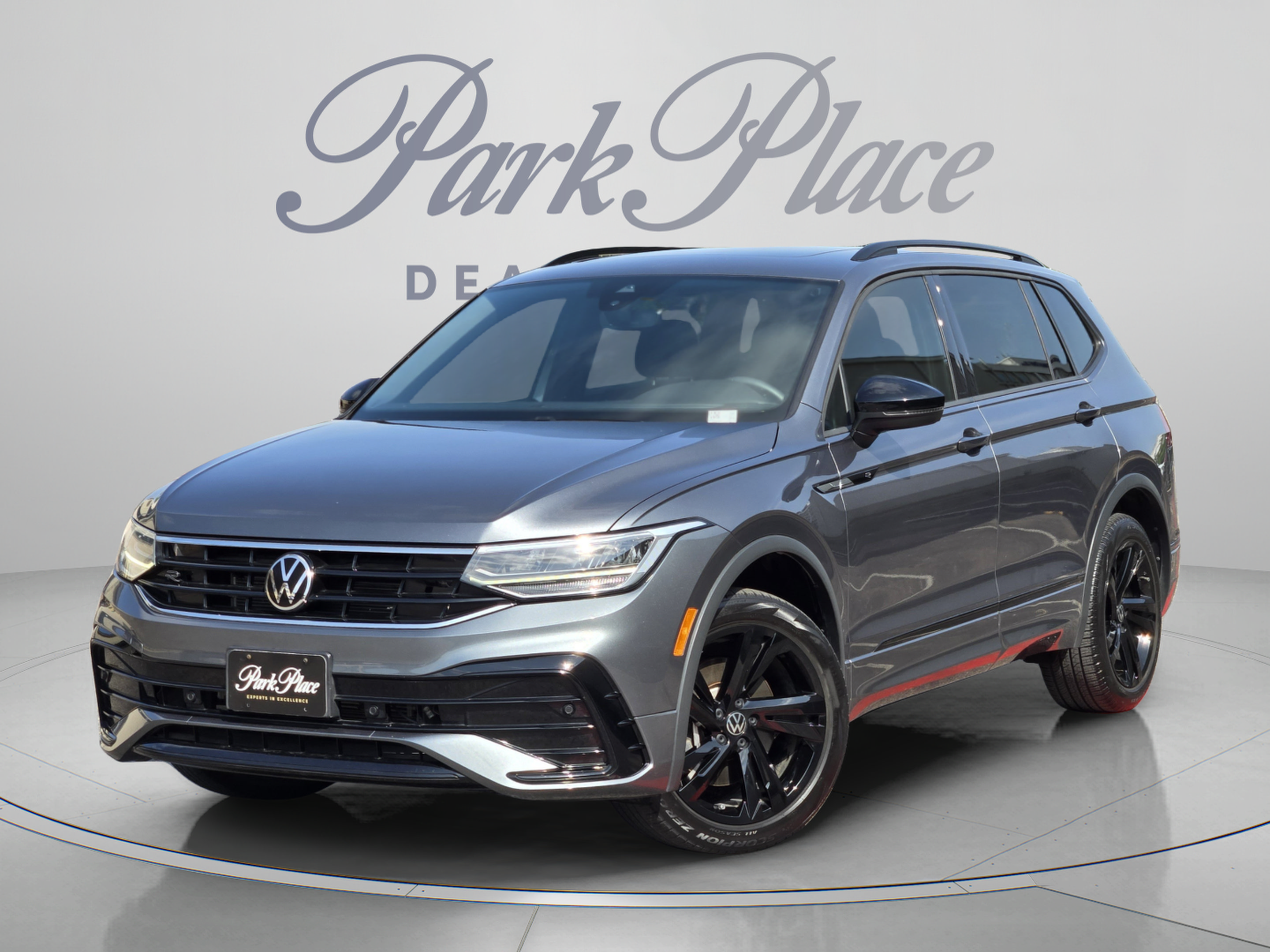 Used 2023 Volkswagen Tiguan SE R-Line FWD video 1