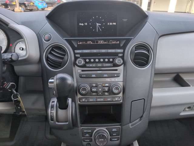 Used 2012 Honda Pilot Touring image 25