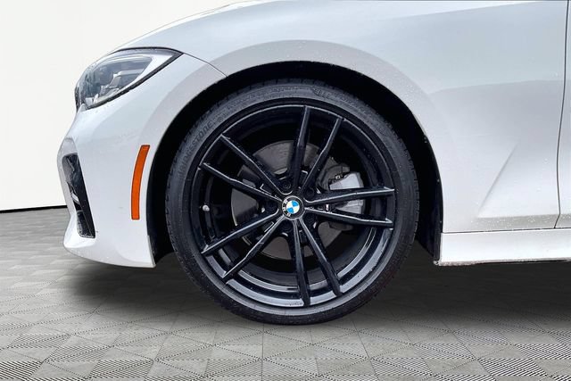 Used 2021 BMW 330i Sedan w/ M Sport Package RWD image 22