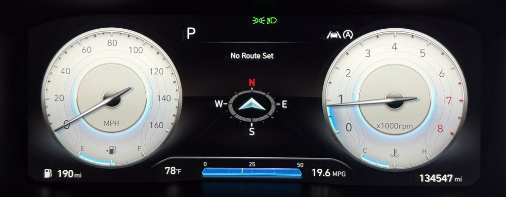 Used 2023 Hyundai Santa Fe Calligraphy FWD image 17