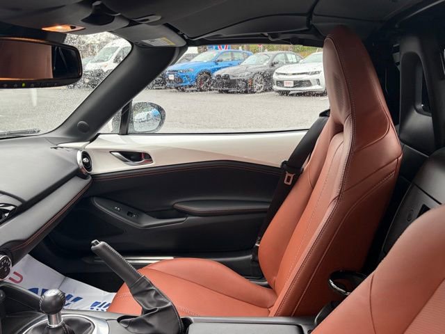 Used 2022 MAZDA MX-5 Miata RF Grand Touring image 29