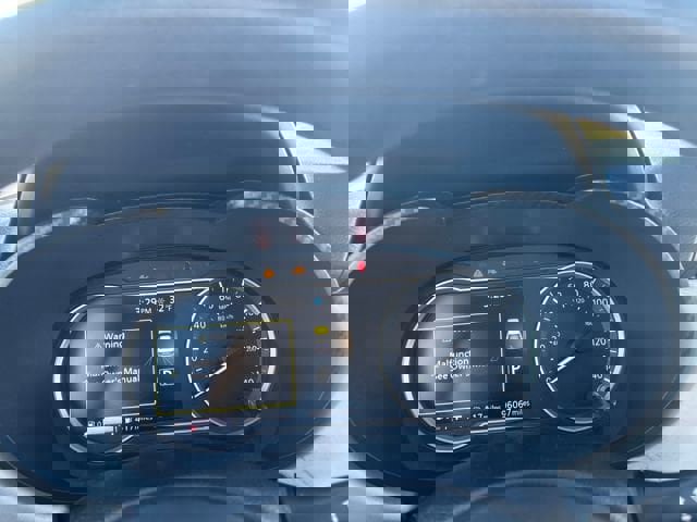 Used 2021 Nissan Versa SV image 15