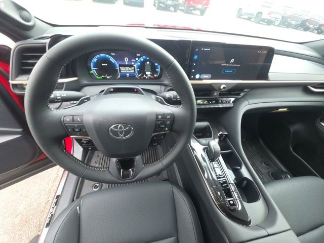 New 2025 Toyota Crown Signia AWD/4WD image 9