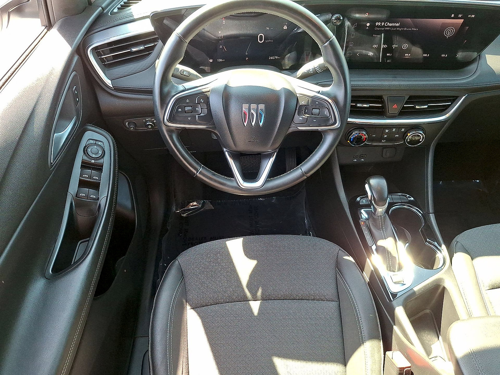 Used 2024 Buick Encore GX Preferred FWD image 20