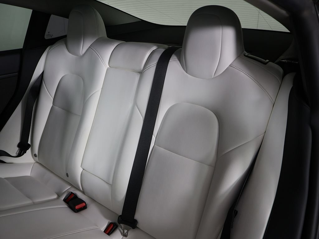 Used 2023 Tesla Model 3 Standard Range RWD image 32