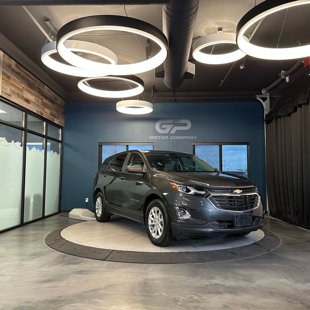 Used 2021 Chevrolet Equinox LS w/ LS Convenience Package